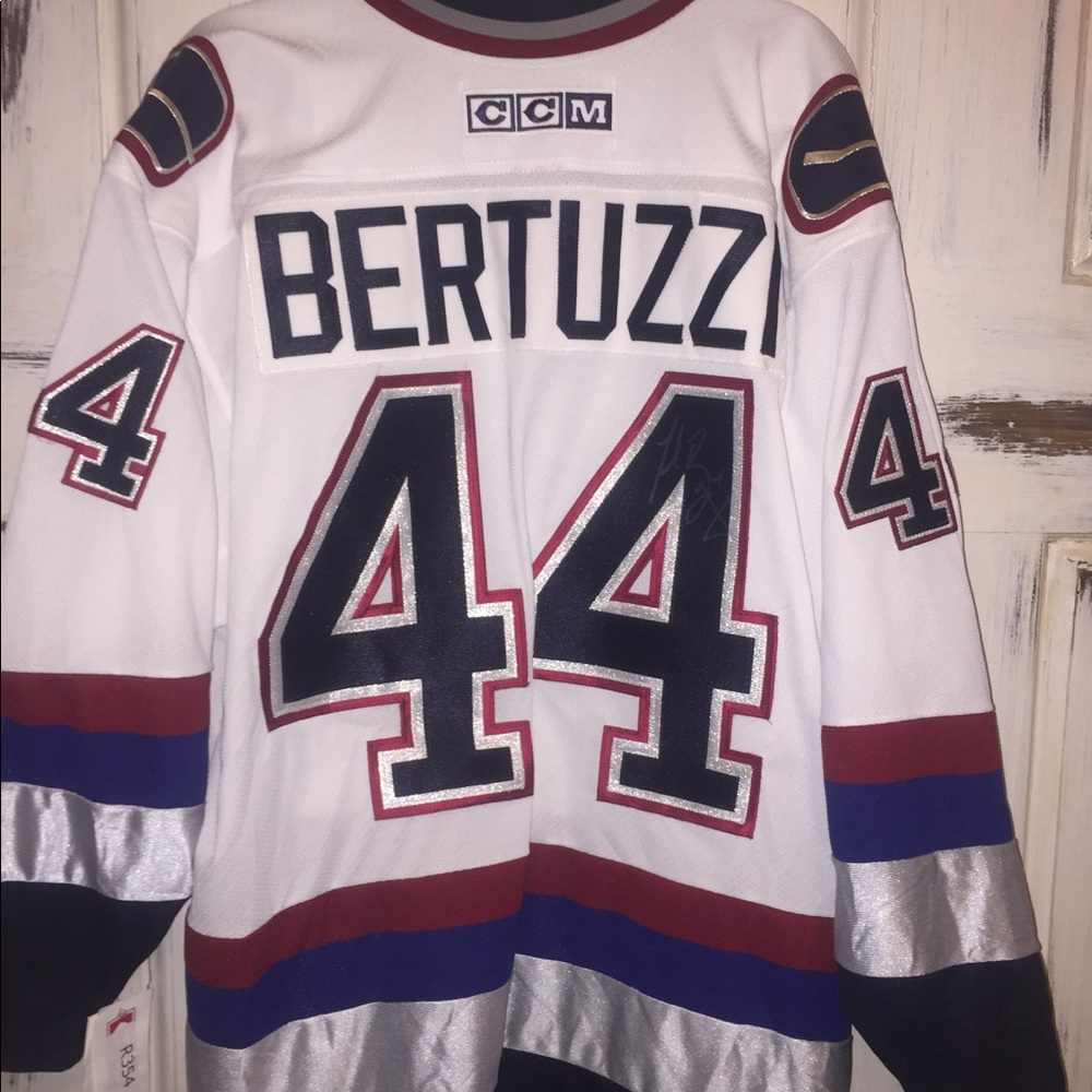 Official signed NHL Bertuzzi Jersey